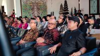 WAKIL Bupati Bangli, I Wayan Diar, saat menghadiri acara The 2nd International Conference On Hindu Studies yang digelar Universitas Hindu I Gusti Bagus Sugriwa di Kampus Bangli di Kelurahan Kubu, Kecamatan Bangli, Minggu (5/11/2023). Foto: ist WAKIL Bupati Bangli, I Wayan Diar, saat menghadiri acara The 2nd International Conference On Hindu Studies yang digelar Universitas Hindu I Gusti Bagus Sugriwa di Kampus Bangli di Kelurahan Kubu, Kecamatan Bangli, Minggu (5/11/2023). Foto: ist