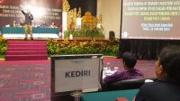 JOHN Darmawan saat memberi arahan pada kegiatan training on trainers fasilitator untuk bimbingan teknis KPPS se-Kabupaten Tabanan dalam Pemilu 2024 di Sanur, Denpasar Selatan, Rabu (24/1/2024). Foto: ist JOHN Darmawan saat memberi arahan pada kegiatan training on trainers fasilitator untuk bimbingan teknis KPPS se-Kabupaten Tabanan dalam Pemilu 2024 di Sanur, Denpasar Selatan, Rabu (24/1/2024). Foto: ist