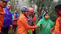 NI Putu Putri Eka Pratiwi, salah satu pendaki akhirnya ditemukan, Senin (4/3/2024), setelah sempat dikabarkan hilang karena tersesat di Hutan Gunung Batukaru yang melalui jalur Bukit Buluh, Desa Pujungan, Pupuan, Tabanan. Foto: ist NI Putu Putri Eka Pratiwi, salah satu pendaki akhirnya ditemukan, Senin (4/3/2024), setelah sempat dikabarkan hilang karena tersesat di Hutan Gunung Batukaru yang melalui jalur Bukit Buluh, Desa Pujungan, Pupuan, Tabanan. Foto: ist