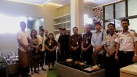 PANITIA SHOOF 2024 saat beraudiensi dengan Wakil Wali Kota Denpasar, I Kadek Agus Arya Wibawa, di Gedung DNA Lumintang, Selasa (5/3/2024). Foto: ist PANITIA SHOOF 2024 saat beraudiensi dengan Wakil Wali Kota Denpasar, I Kadek Agus Arya Wibawa, di Gedung DNA Lumintang, Selasa (5/3/2024). Foto: ist