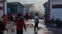 SEBANYAK 18 orang terluka dalam insiden Kebakaran gudang gas elpiji di Jalan Kargo Taman I No. 89, Banjar Uma Sari, Desa Ubung Kaja, Denpasar, Minggu (9/6/2024) pagi. Foto: ist SEBANYAK 18 orang terluka dalam insiden Kebakaran gudang gas elpiji di Jalan Kargo Taman I No. 89, Banjar Uma Sari, Desa Ubung Kaja, Denpasar, Minggu (9/6/2024) pagi. Foto: ist