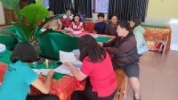 PENDAFTARAN siswa baru di SMP PGRI 2 Denpasar. Pelaksanaan PPDB di sekolah negeri yang tegak lurus sesuai juknis, membawa angin segar bagi sekolah swasta. Foto: ist PENDAFTARAN siswa baru di SMP PGRI 2 Denpasar. Pelaksanaan PPDB di sekolah negeri yang tegak lurus sesuai juknis, membawa angin segar bagi sekolah swasta. Foto: ist