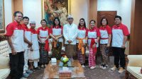 PANITIA Bazar Merah Putih 2024 bertatap muka dengan Wali Kota Denpasar, IGN Jaya Negara pada Kamis (8/8/2024) di Kantor Wali Kota Denpasar. Foto: ist PANITIA Bazar Merah Putih 2024 bertatap muka dengan Wali Kota Denpasar, IGN Jaya Negara pada Kamis (8/8/2024) di Kantor Wali Kota Denpasar. Foto: ist