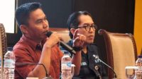ANGGOTA Bawaslu NTB, Suhardi (kiri), saat menjadi narasumber bimtek regulasi dan kebijakan pelaksanaan kampanye dan dana kampanye dalam Pilkada Serentak 2024, Kamis (19/9/2024). Foto: ist ANGGOTA Bawaslu NTB, Suhardi (kiri), saat menjadi narasumber bimtek regulasi dan kebijakan pelaksanaan kampanye dan dana kampanye dalam Pilkada Serentak 2024, Kamis (19/9/2024). Foto: ist