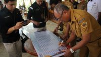 PENANDATANGANAN Ikrar Netralitas Kepala Desa pada Pilkada 2024. Foto: ist PENANDATANGANAN Ikrar Netralitas Kepala Desa pada Pilkada 2024. Foto: ist
