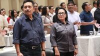 ARIYANI (kanan) bersama akademisi Dewa Palguna dalam seminar nasional yang diselenggarakan KPU Denpasar, Senin (21/10/2024). Foto: ist ARIYANI (kanan) bersama akademisi Dewa Palguna dalam seminar nasional yang diselenggarakan KPU Denpasar, Senin (21/10/2024). Foto: ist