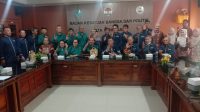 FORUM Pembauran Kebangsaan (FPK) Kota Denpasar saat menerima studi tiru FPK Kabupaten Tabalong, Kalimantan Selatan, Senin (9/12/2024). Foto: ist FORUM Pembauran Kebangsaan (FPK) Kota Denpasar saat menerima studi tiru FPK Kabupaten Tabalong, Kalimantan Selatan, Senin (9/12/2024). Foto: ist