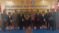 LIMA kepala sekolah di lingkungan YPLP PGRI Kota Denpasar yang baru dilantik dan dikukuhkan foto bersama dengan Anak Agung Gede Wiratama, I Gusti Ngurah Eddy Mulya, I Ketut Suarya, I Gusti Ngurah Wirata, dan I Nengah Madiadnyana. Foto: tra LIMA kepala sekolah di lingkungan YPLP PGRI Kota Denpasar yang baru dilantik dan dikukuhkan foto bersama dengan Anak Agung Gede Wiratama, I Gusti Ngurah Eddy Mulya, I Ketut Suarya, I Gusti Ngurah Wirata, dan I Nengah Madiadnyana. Foto: tra