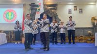 PELANTIKAN Pengurus PGRI Buleleng periode 2024-2029 oleh Ketua PGRI Bali, I Gusti Ngurah Eddy Mulya, Sabtu (28/12/2024). Foto: ist PELANTIKAN Pengurus PGRI Buleleng periode 2024-2029 oleh Ketua PGRI Bali, I Gusti Ngurah Eddy Mulya, Sabtu (28/12/2024). Foto: ist