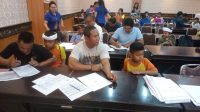 DISDIKPORA Kota Denpasar memanggil siswa penerima BSM untuk melakukan proses pengisian data pembuatan rekening penerima, Kamis (13/3/2025). Foto: ist DISDIKPORA Kota Denpasar memanggil siswa penerima BSM untuk melakukan proses pengisian data pembuatan rekening penerima, Kamis (13/3/2025). Foto: ist