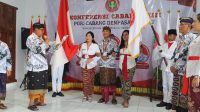 KETUA PGRI Kota Denpasar, I Ketut Suarya, saat melantik Pengurus PGRI Cabang Denpasar Barat periode 2025-2030 pada Kamis (20/3/2025). Foto: ist KETUA PGRI Kota Denpasar, I Ketut Suarya, saat melantik Pengurus PGRI Cabang Denpasar Barat periode 2025-2030 pada Kamis (20/3/2025). Foto: ist