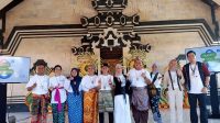 INILAH 10 inovator yang karya inovasinya dipamerkan dalam ajang Tradisi Temu Teknologi di Wantilan Desa Adat Serangan, Denpasar, Minggu (18/5/2025). Foto: rap INILAH 10 inovator yang karya inovasinya dipamerkan dalam ajang Tradisi Temu Teknologi di Wantilan Desa Adat Serangan, Denpasar, Minggu (18/5/2025). Foto: rap