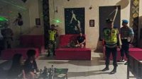 APARAT gabungan dari TNI, Polri, dan Satpol PP melaksanakan patroli skala besar pada Sabtu (28/6/2025) malam. Foto: ist APARAT gabungan dari TNI, Polri, dan Satpol PP melaksanakan patroli skala besar pada Sabtu (28/6/2025) malam. Foto: ist