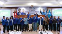 PESERTA dan narasumber seminar pendidikan politik bagi kader perempuan Partai Demokrat dan calon kader perempuan Partai Demokrat, foto bersama usai kegiatan di Sanur, Sabtu (31/5/2025). Foto: ist PESERTA dan narasumber seminar pendidikan politik bagi kader perempuan Partai Demokrat dan calon kader perempuan Partai Demokrat, foto bersama usai kegiatan di Sanur, Sabtu (31/5/2025). Foto: ist