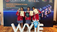 TIM peneliti Spiga terdiri dari Ni Putu Ary Nindya Desyanthi, Made Nanda Calya, dan Aulia Maesaroh, meraih medali emas (gold medal) dalam ajang World Young Inventors Exhibition (WYIE) 2025 yang dilaksanakan di Kuala Lumpur Convention Centre (KLCC), Malaysia pada 29-31 Mei 2025. Foto: ist TIM peneliti Spiga terdiri dari Ni Putu Ary Nindya Desyanthi, Made Nanda Calya, dan Aulia Maesaroh, meraih medali emas (gold medal) dalam ajang World Young Inventors Exhibition (WYIE) 2025 yang dilaksanakan di Kuala Lumpur Convention Centre (KLCC), Malaysia pada 29-31 Mei 2025. Foto: ist