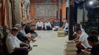 KEMONCOLAN Maha Warga Bhujangga Waisnawa (MWBW) Kota Denpasar periode 2025-2030 mengadakan parum perdana pada Sabtu (5/7/2025). Foto: ist KEMONCOLAN Maha Warga Bhujangga Waisnawa (MWBW) Kota Denpasar periode 2025-2030 mengadakan parum perdana pada Sabtu (5/7/2025). Foto: ist