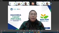 KETUA BAN PDM Provinsi Bali, Ni Wayan Mudiarni, saat Rapat Koordinasi Daerah (Rakorda) Tahap Pertama, Senin (28/7/2025). Rakorda digelar secara zoom meeting diikuti Disdikpora Bali, Disdikpora kabupaten/kota se-Bali, Kemenag se-Bali, BPMP Bali, PGRI serta organisasi pendidikan lainnya. Foto: ist KETUA BAN PDM Provinsi Bali, Ni Wayan Mudiarni, saat Rapat Koordinasi Daerah (Rakorda) Tahap Pertama, Senin (28/7/2025). Rakorda digelar secara zoom meeting diikuti Disdikpora Bali, Disdikpora kabupaten/kota se-Bali, Kemenag se-Bali, BPMP Bali, PGRI serta organisasi pendidikan lainnya. Foto: ist