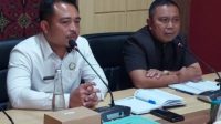 DIREKTUR Perumda Tirta Tohlangkir Karangasem, I Komang Gede Haryadi Parwata (kiri). Foto: ist DIREKTUR Perumda Tirta Tohlangkir Karangasem, I Komang Gede Haryadi Parwata (kiri). Foto: ist
