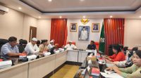 WAKIL Bupati Bangli, I Wayan Diar, mengikuti verifikasi lanjutan Kabupaten Kota Sehat (KKS) Tingkat Nasional Tahun 2025 secara daring di Gedung BMB Kantor Bupati Bangli, Kamis (21/8/2025). Foto: ist WAKIL Bupati Bangli, I Wayan Diar, mengikuti verifikasi lanjutan Kabupaten Kota Sehat (KKS) Tingkat Nasional Tahun 2025 secara daring di Gedung BMB Kantor Bupati Bangli, Kamis (21/8/2025). Foto: ist