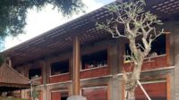 PASAR Ubud Blok Timur akan direnovasi. Foto: adi PASAR Ubud Blok Timur akan direnovasi. Foto: adi