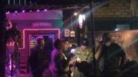 SATPOL PP Gianyar tertibkan 48 warung remang-remang. Foto: ist SATPOL PP Gianyar tertibkan 48 warung remang-remang. Foto: ist