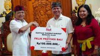 BANK BPD Bali kembali menyerahkan bantuan tanggap darurat bencana. Foto: ist BANK BPD Bali kembali menyerahkan bantuan tanggap darurat bencana. Foto: ist