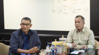 KAPOLDA NTB Irjen Pol Hadi Gunawan (kiri) saat bertemu dengan Menteri Koperasi (Menkop) Ferry Juliantono. Foto: ist KAPOLDA NTB Irjen Pol Hadi Gunawan (kiri) saat bertemu dengan Menteri Koperasi (Menkop) Ferry Juliantono. Foto: ist
