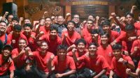 WAWALI Arya Wibawa melepas Tim Perseden Denpasar untuk bertolak ke Kota Surabaya dalam rangka melakoni fase grup Liga 3 Nusantara, Rabu (26/11/2025) petang. Foto: ist WAWALI Arya Wibawa melepas Tim Perseden Denpasar untuk bertolak ke Kota Surabaya dalam rangka melakoni fase grup Liga 3 Nusantara, Rabu (26/11/2025) petang. Foto: ist