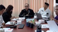 RAPAT Dewan Pengupahan Kabupaten Gianyar yang dilaksanakan di Disnaker Gianyar. Foto: ist RAPAT Dewan Pengupahan Kabupaten Gianyar yang dilaksanakan di Disnaker Gianyar. Foto: ist