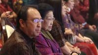 PRESIDEN Kelima RI yang juga Ketua Umum DPP PDI Perjuangan, Megawati Soekarnoputri (kedua dari kiri) hadir untuk memimpin jalannya acara Penutupan Bulan Bung Karno 2026 yang digelar di Sanur, Bali, Minggu (28/6/2026). Foto: ist PRESIDEN Kelima RI yang juga Ketua Umum DPP PDI Perjuangan, Megawati Soekarnoputri (kedua dari kiri) hadir untuk memimpin jalannya acara Penutupan Bulan Bung Karno 2026 yang digelar di Sanur, Bali, Minggu (28/6/2026). Foto: ist