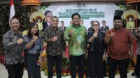 PESERTA dan narasumber foto bersama usai pembukaan Musyawarah Wilayah (Muswil) ke-VII Majelis Wilayah Korps Alumni Himpunan Mahasiswa Islam (KAHMI) Bali, Sabtu (13/6/2026). Foto: ist PESERTA dan narasumber foto bersama usai pembukaan Musyawarah Wilayah (Muswil) ke-VII Majelis Wilayah Korps Alumni Himpunan Mahasiswa Islam (KAHMI) Bali, Sabtu (13/6/2026). Foto: ist