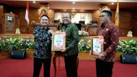 PEMKAB Karangasem kembali meraih Opini Wajar Tanpa Pengecualian (WTP) atas Laporan Keuangan Pemerintah Daerah (LKPD) Tahun Anggaran 2025 dari Badan Pemeriksa Keuangan (BPK) RI. Foto: ist PEMKAB Karangasem kembali meraih Opini Wajar Tanpa Pengecualian (WTP) atas Laporan Keuangan Pemerintah Daerah (LKPD) Tahun Anggaran 2025 dari Badan Pemeriksa Keuangan (BPK) RI. Foto: ist