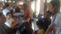 ORANG tua calon murid SD mendatangi Kantor Disdikpora Kota Denpasar, Senin (29/6/2026). Mereka memprotes hasil SPMB karena anak mereka ditempatkan di sekolah negeri yang dinilai terlalu jauh dari tempat tinggal. Foto: ist ORANG tua calon murid SD mendatangi Kantor Disdikpora Kota Denpasar, Senin (29/6/2026). Mereka memprotes hasil SPMB karena anak mereka ditempatkan di sekolah negeri yang dinilai terlalu jauh dari tempat tinggal. Foto: ist