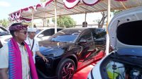 BUPATI Satria menghadiri acara pengembangan Green Mobility Ecosystem dan Kendaraan Bermotor Listrik dan Penguatan Layanan Jasa Keuangan Perbankan di Nusa Penida. Foto: ist BUPATI Satria menghadiri acara pengembangan Green Mobility Ecosystem dan Kendaraan Bermotor Listrik dan Penguatan Layanan Jasa Keuangan Perbankan di Nusa Penida. Foto: ist