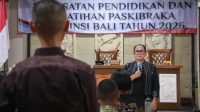 KORDIV Pencegahan, Partisipasi Masyarakat, dan Humas Bawaslu Bali, Ketut Ariyani, saat menjadi narasumber dalam kegiatan Pendidikan dan Pelatihan Calon Paskibraka Provinsi Bali, Jumat (31/7/2026). Foto: ist KORDIV Pencegahan, Partisipasi Masyarakat, dan Humas Bawaslu Bali, Ketut Ariyani, saat menjadi narasumber dalam kegiatan Pendidikan dan Pelatihan Calon Paskibraka Provinsi Bali, Jumat (31/7/2026). Foto: ist