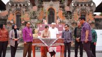 PENANDATANGANAN komitmen Gelari Gianyar Wajar. Foto: ist PENANDATANGANAN komitmen Gelari Gianyar Wajar. Foto: ist