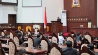 BUPATI Gianyar menyampaikan jawaban atas Pemandangan Umum (PU) fraksi-fraksi DPRD Kabupaten Gianyar terhadap Rancangan Peraturan Daerah (Raperda) tentang Perubahan APBD Tahun Anggaran 2026. Foto: ist BUPATI Gianyar menyampaikan jawaban atas Pemandangan Umum (PU) fraksi-fraksi DPRD Kabupaten Gianyar terhadap Rancangan Peraturan Daerah (Raperda) tentang Perubahan APBD Tahun Anggaran 2026. Foto: ist