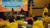 DEMER menanggapi pemaparan Direktur Eksekutif Voxpol Center Research and Consulting, Pangi Syarwi Chaniago, saat memberikan materi Bimbingan Teknis Anggota Fraksi Partai Golkar DPRD Provinsi dan Kabupaten/Kota se-Bali di Hotel Aston, Denpasar, Minggu (6/9/2026). Foto: ist DEMER menanggapi pemaparan Direktur Eksekutif Voxpol Center Research and Consulting, Pangi Syarwi Chaniago, saat memberikan materi Bimbingan Teknis Anggota Fraksi Partai Golkar DPRD Provinsi dan Kabupaten/Kota se-Bali di Hotel Aston, Denpasar, Minggu (6/9/2026). Foto: ist