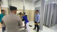 KORBAN pemukulan, Cokorda Agung Gde Astika, mendapat perawatan di RSUD Klungkung. Foto: ist KORBAN pemukulan, Cokorda Agung Gde Astika, mendapat perawatan di RSUD Klungkung. Foto: ist