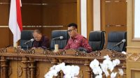 MEJA pimpinan DPRD Bali terlihat "sepi" tanpa ada wakil ketua DPRD. Foto: ist MEJA pimpinan DPRD Bali terlihat "sepi" tanpa ada wakil ketua DPRD. Foto: ist