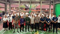 SUASANA kegiatan Pengukuhan KPPS dan Bimbingan Teknis (Bimtek) yang digelar Panitia Pilkel Kemenuh di Wantilan Desa Adat Sumampan, Desa Kemenuh, Kecamatan Sukawati, Gianyar, Sabtu (5/9/2026). Foto: ist SUASANA kegiatan Pengukuhan KPPS dan Bimbingan Teknis (Bimtek) yang digelar Panitia Pilkel Kemenuh di Wantilan Desa Adat Sumampan, Desa Kemenuh, Kecamatan Sukawati, Gianyar, Sabtu (5/9/2026). Foto: ist