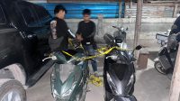 TIM Jalak Nusa Polsek Nusa Penida mengamankan barang bukti sepeda motor. Foto: ist TIM Jalak Nusa Polsek Nusa Penida mengamankan barang bukti sepeda motor. Foto: ist
