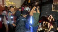 POLRES Gianyar menyasar tempat hiburan malam untuk razia, Senin (12/10/2026) dini hari. Foto: ist POLRES Gianyar menyasar tempat hiburan malam untuk razia, Senin (12/10/2026) dini hari. Foto: ist